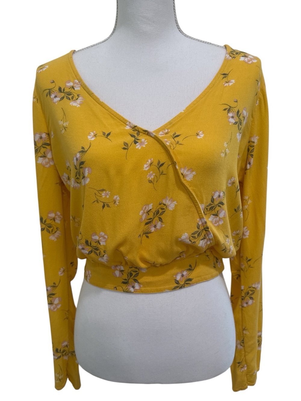 Hollister Floral Wrap Crop Top - Mustard Yellow Sz M